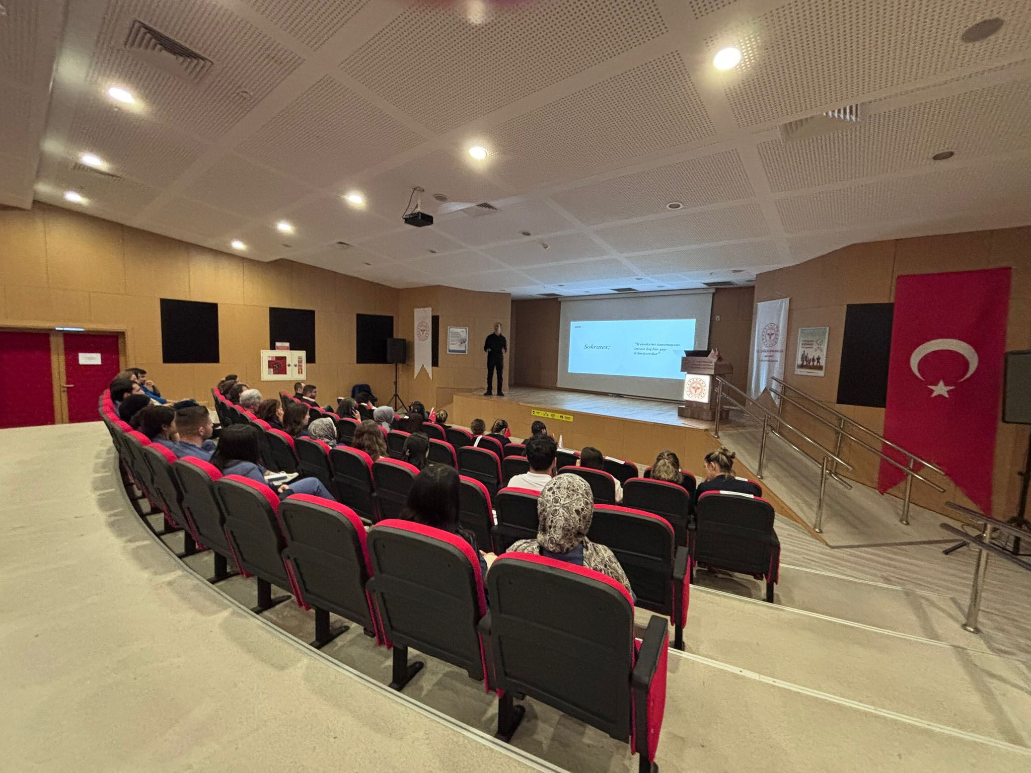 643598955 1471150755019805 2866621030282785776 N