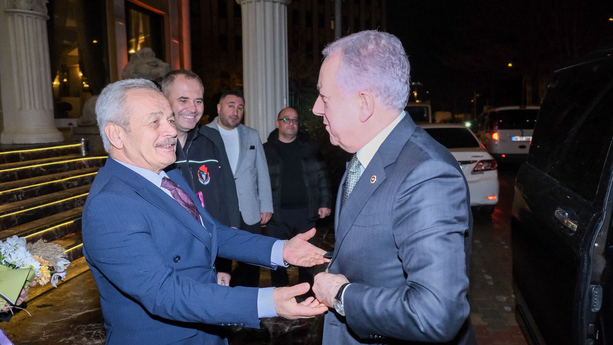 6Eaeead6 0523 4F4C 88C4 129E6502288D