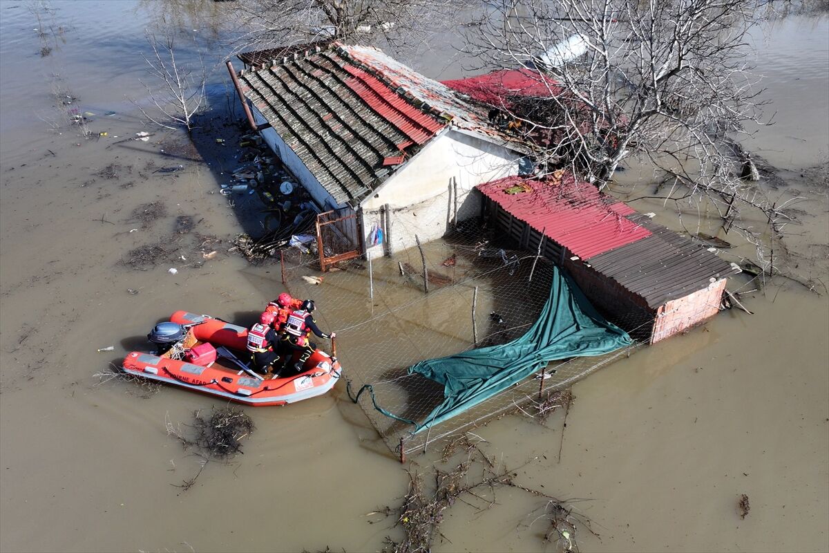 A A 20260223 40645763 40645762 K I R M I Z I U Y A R I K O D U Y L A I Z L E N E N M E R I C N E H R I N I N D E B I S I A R T I Y O R