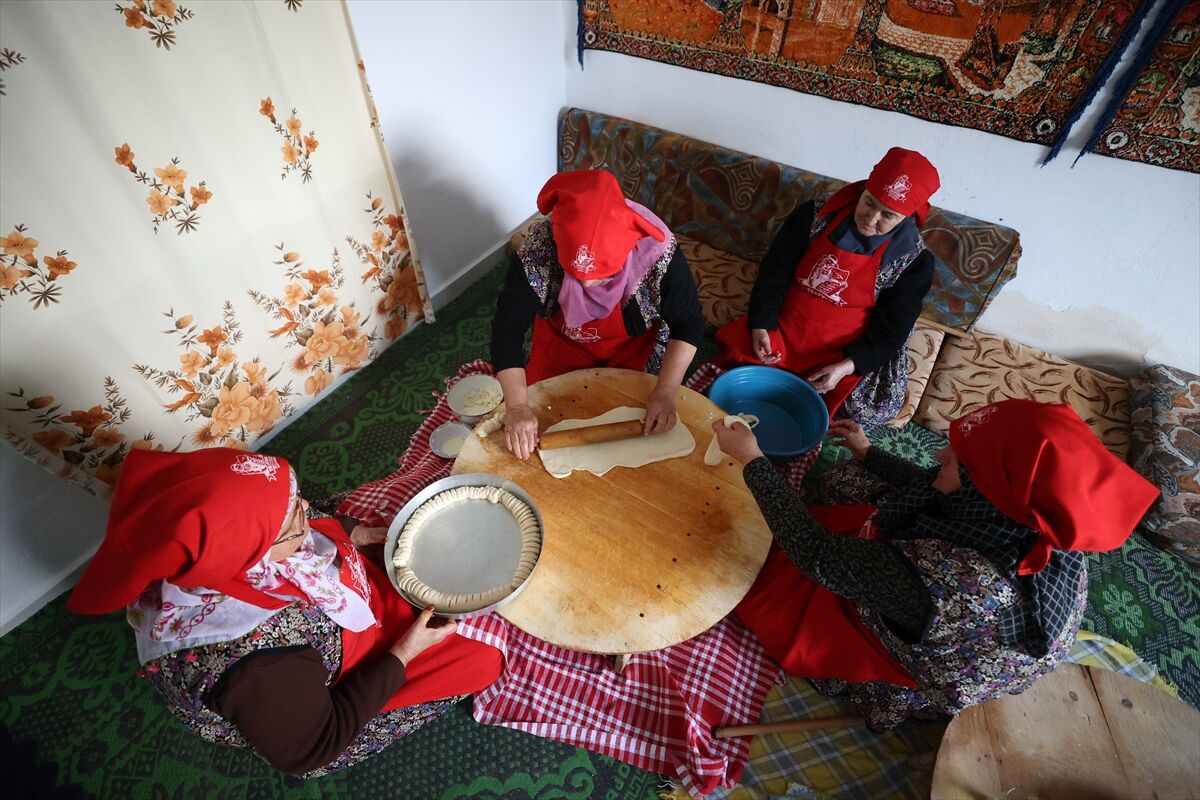 A A 20260228 40688480 40688474 M E M L E K E T S O F R A S I D I Z M A N A