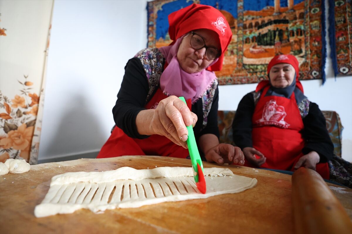 A A 20260228 40688480 40688475 M E M L E K E T S O F R A S I D I Z M A N A