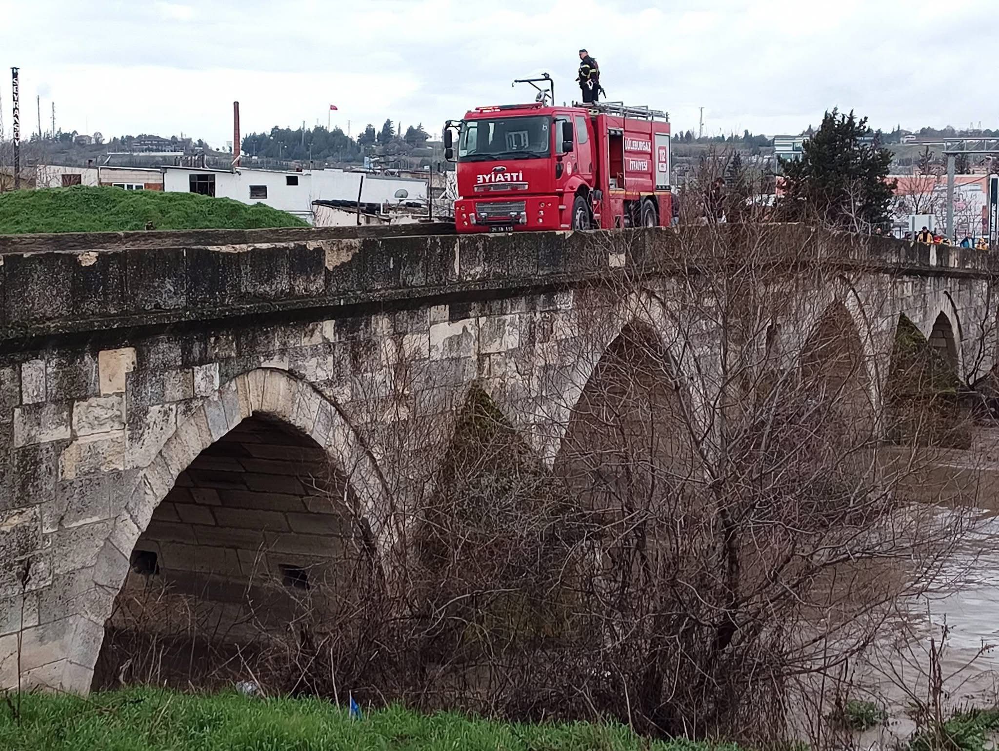 Cc4D915C Bfbe 42F8 Ba83 D0Babf9D8890