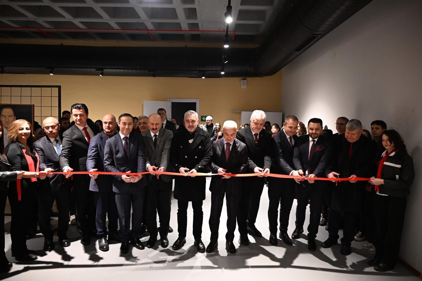 De0E064D 8205 483C A0B7 38D36E1Dd1D9