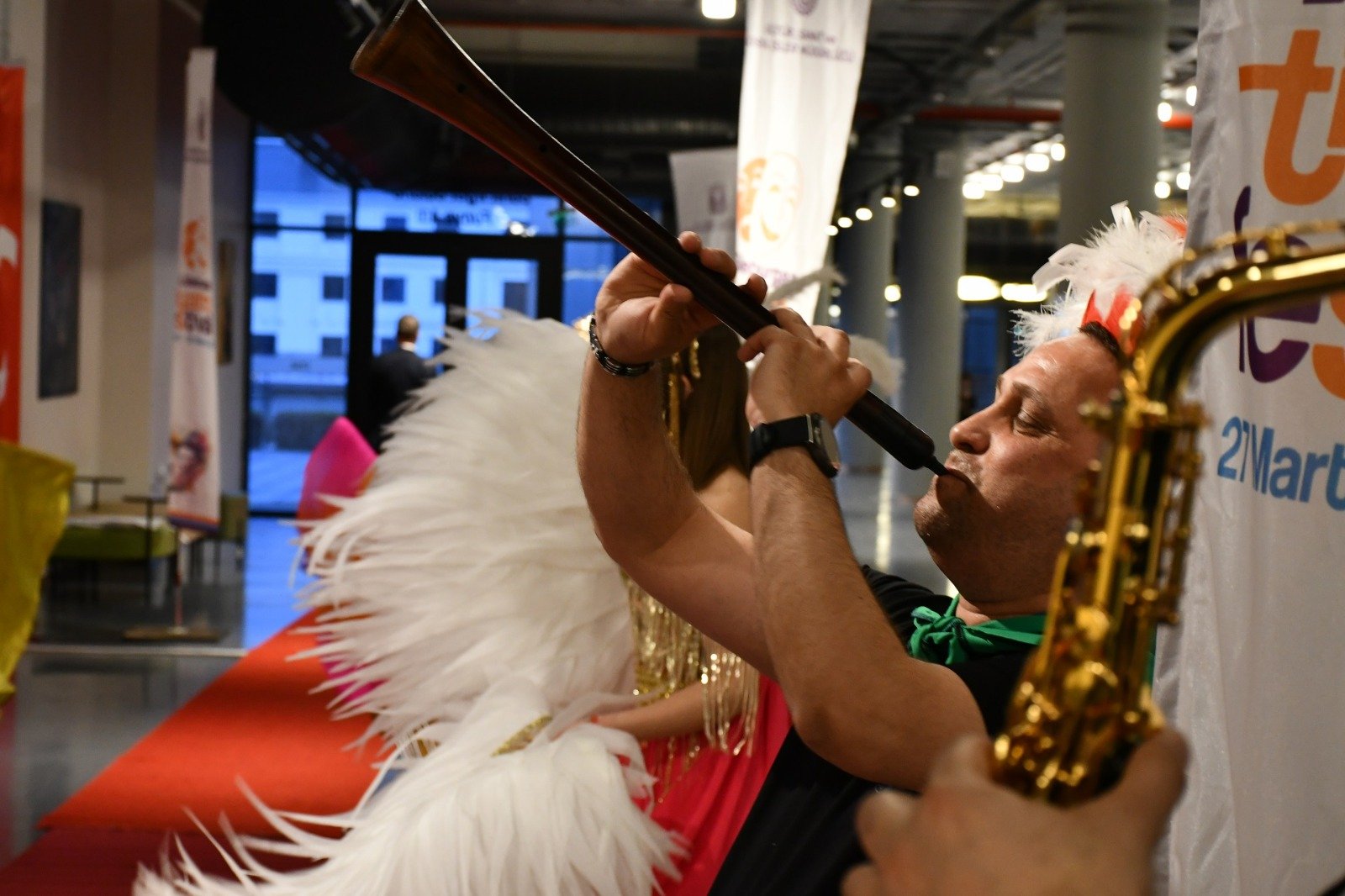 00717256 Bc49 411B 9Bdb 335Fd0A13F80