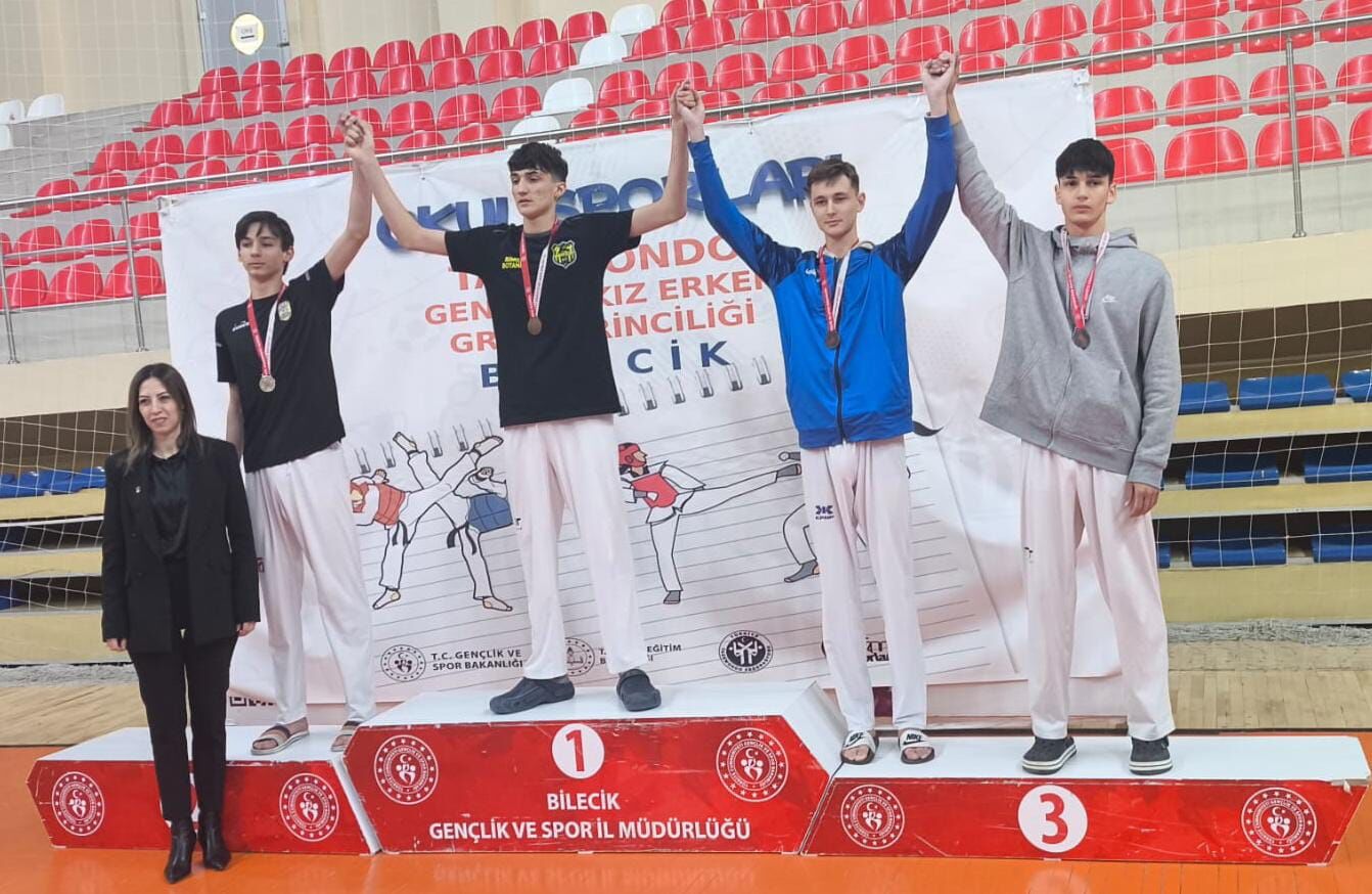 31F3C787 585E 469E 9Aaa 8D786E2D947E