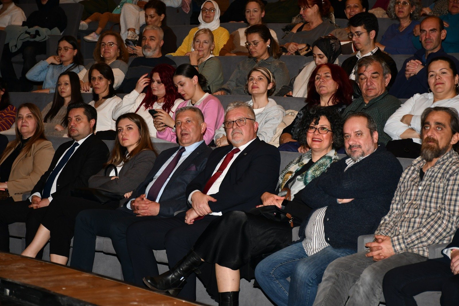 3F07E795 33Df 4Fcf 8D15 93635E82Bf30