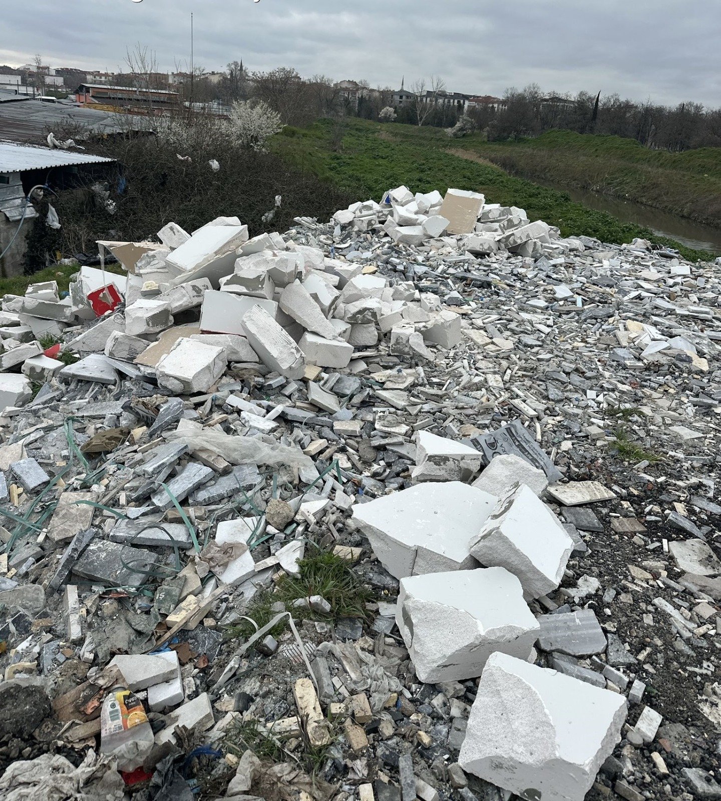 Lüleburgaz’da Çevreyi Kirletenlere Göz Açtırılmıyor