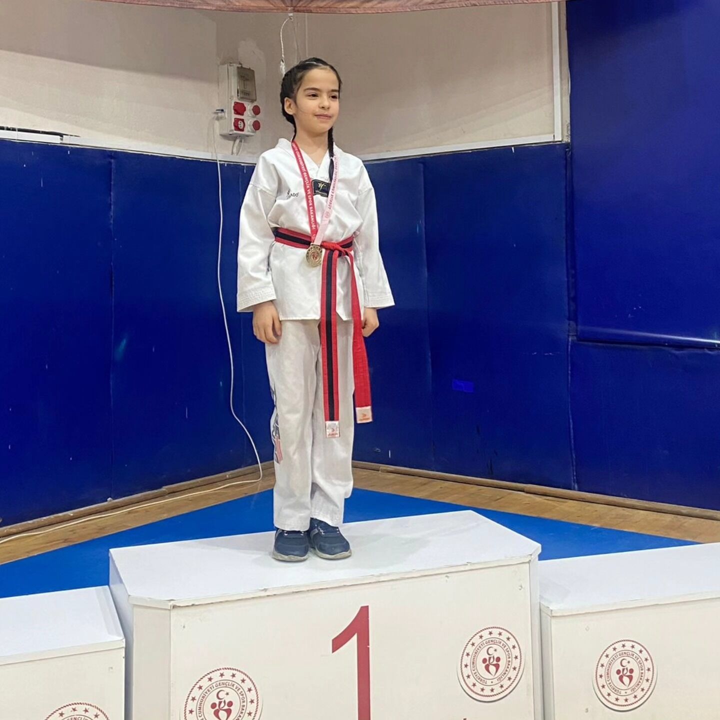 645825883 26289272970703304 6927269574459143089 N