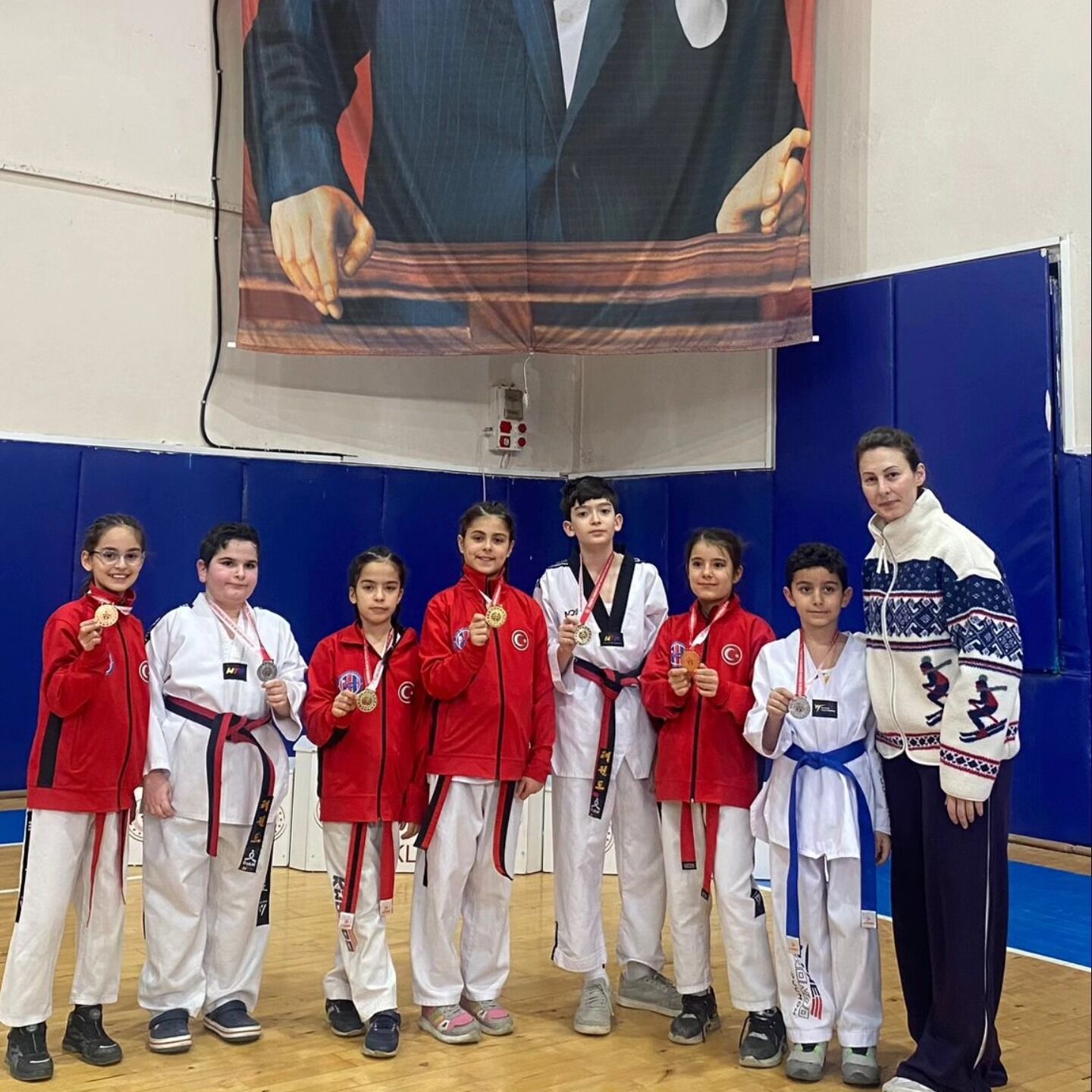 645972786 26289272967369971 7702632765149314164 N (1)