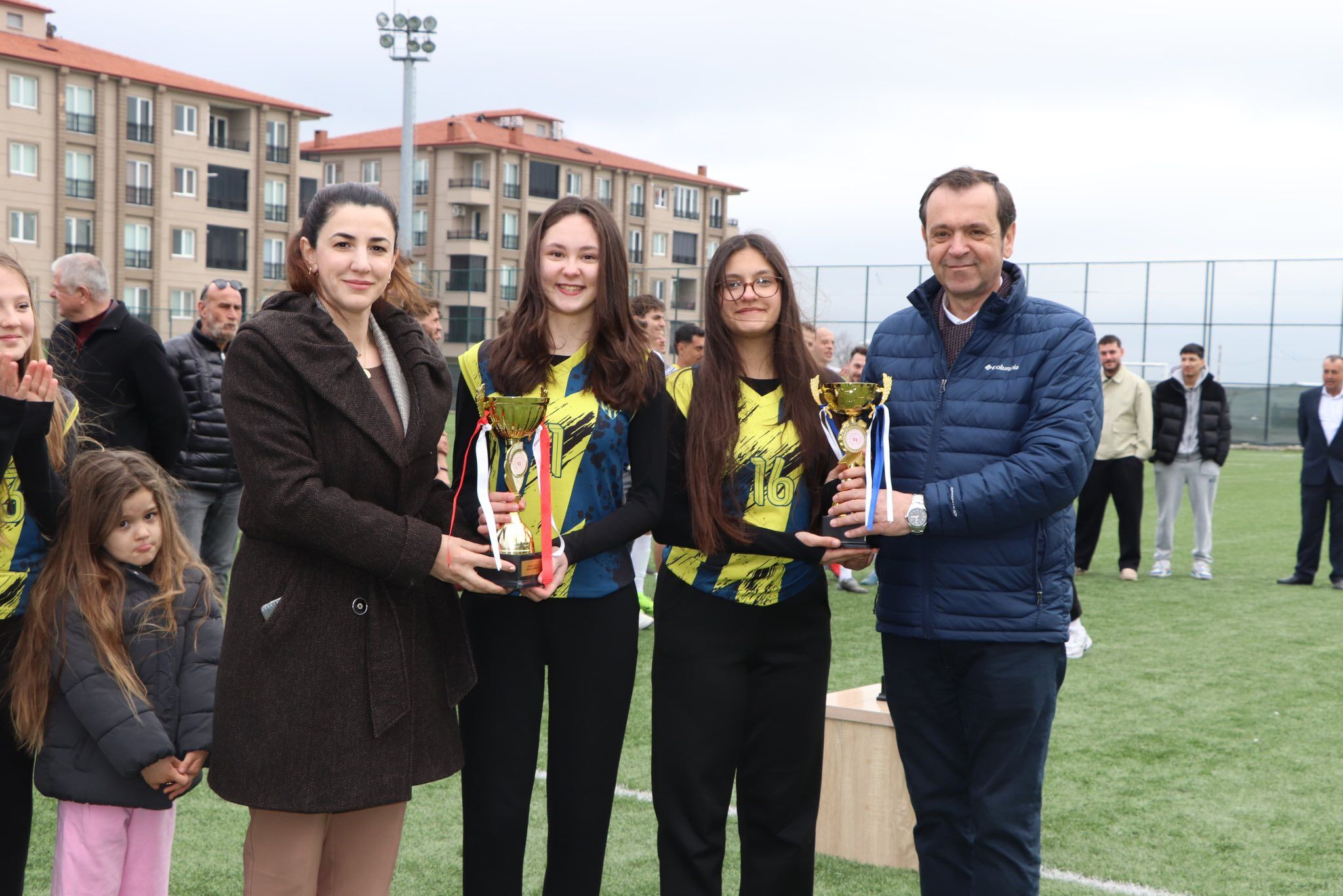 652674460 2150745469000293 8597171945250935656 N