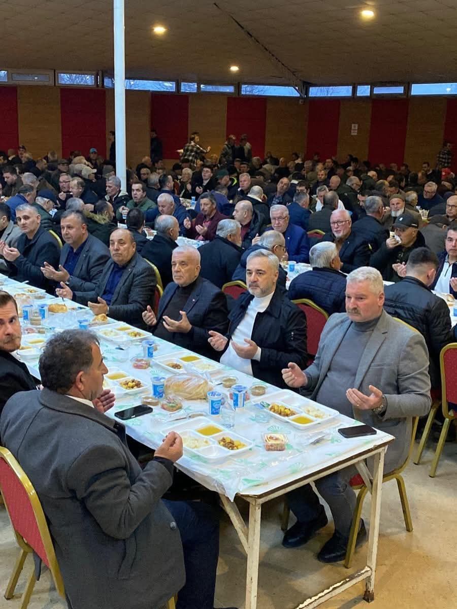 652698712 25698991609797082 7400345941963953329 N