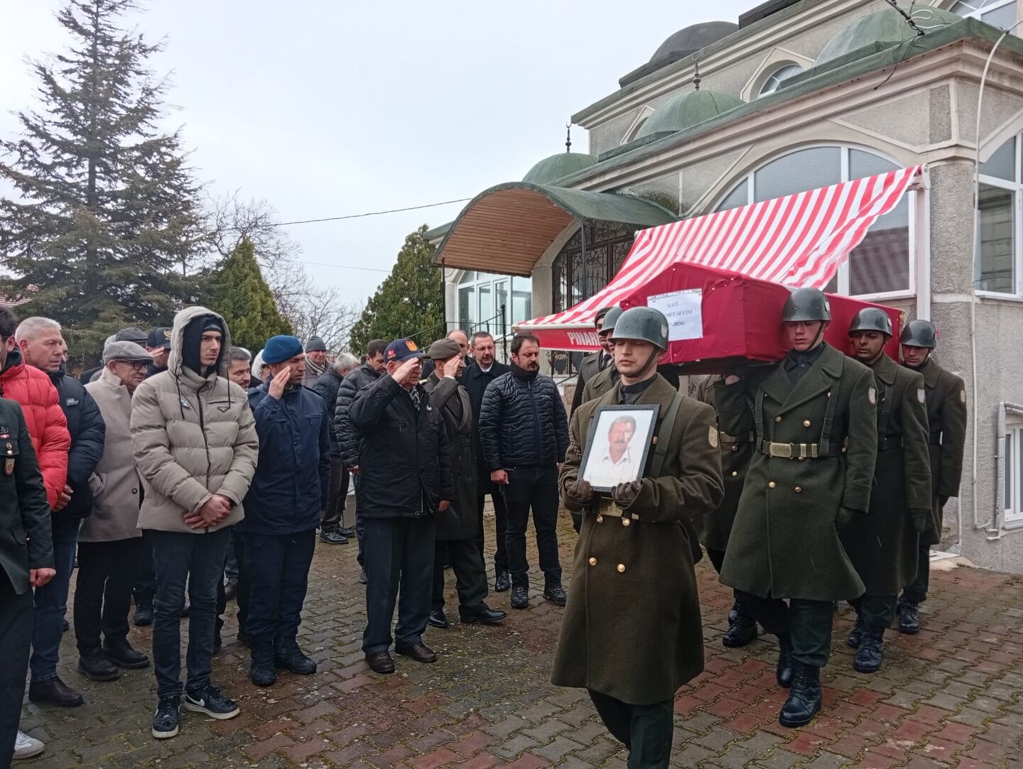 654012472 18043486394726746 6631751335047075402 N