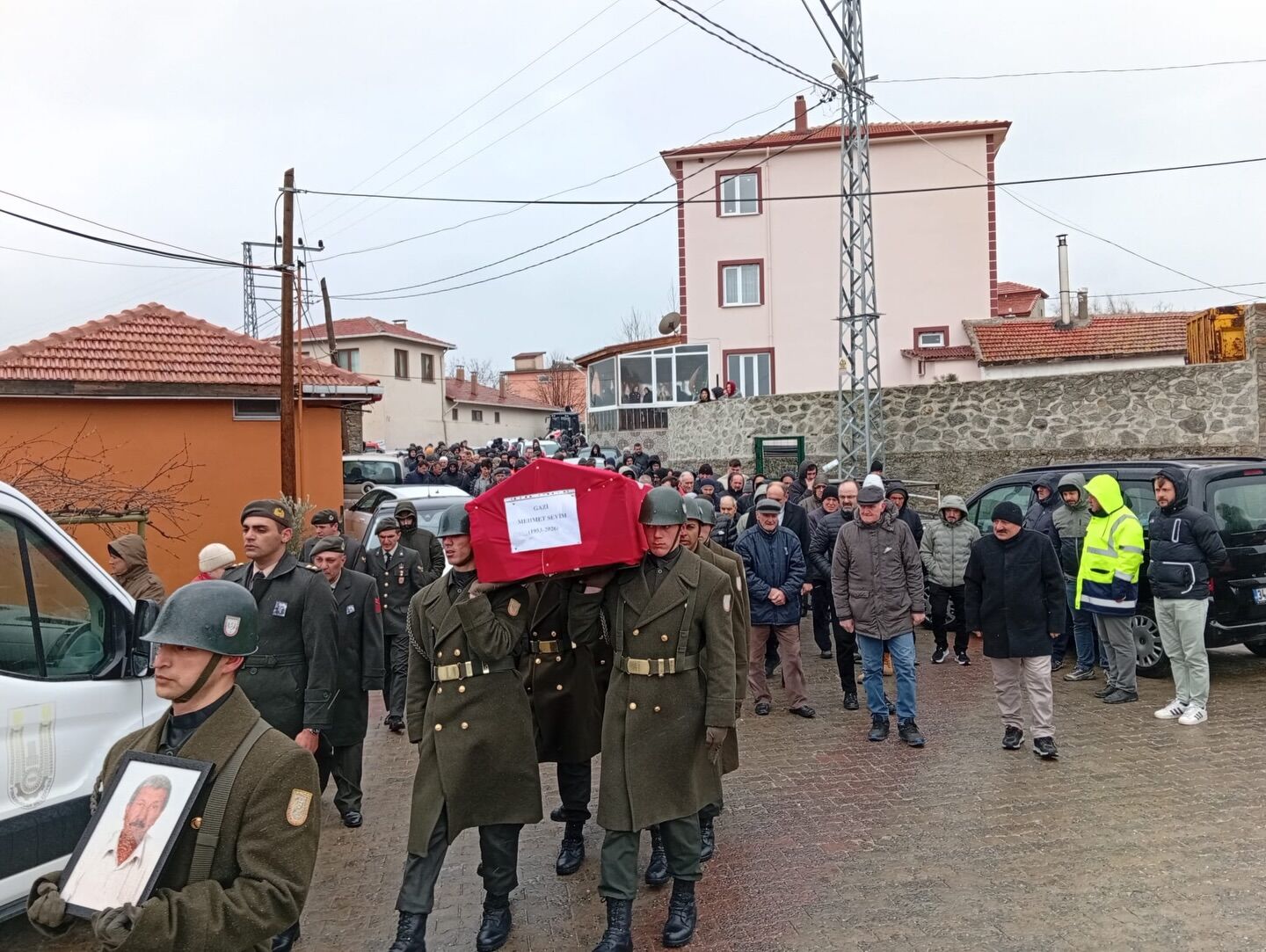 654646445 18043486427726746 6977236763668886549 N