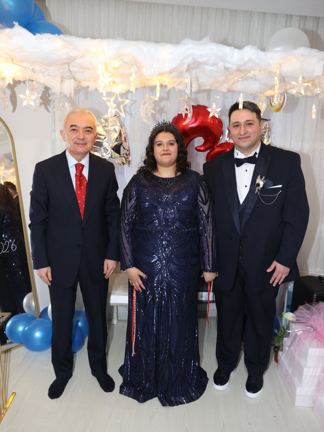 655543878 18193962514357661 987795432043973285 N