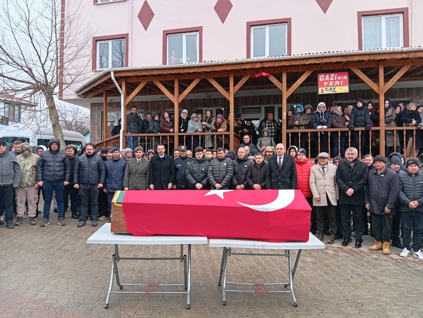 656002170 18043486385726746 8859428196640588148 N