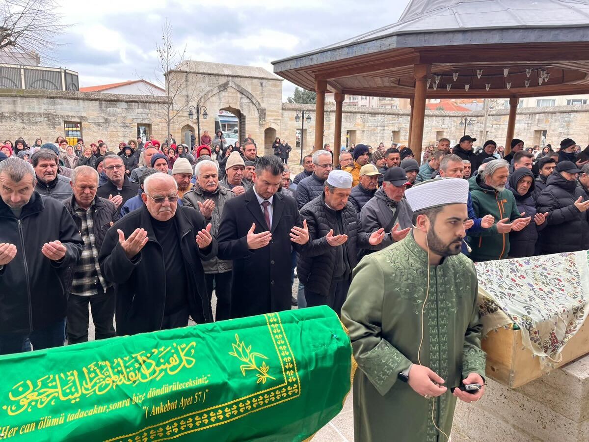 656068895 17956442796109197 5965505221030244064 N