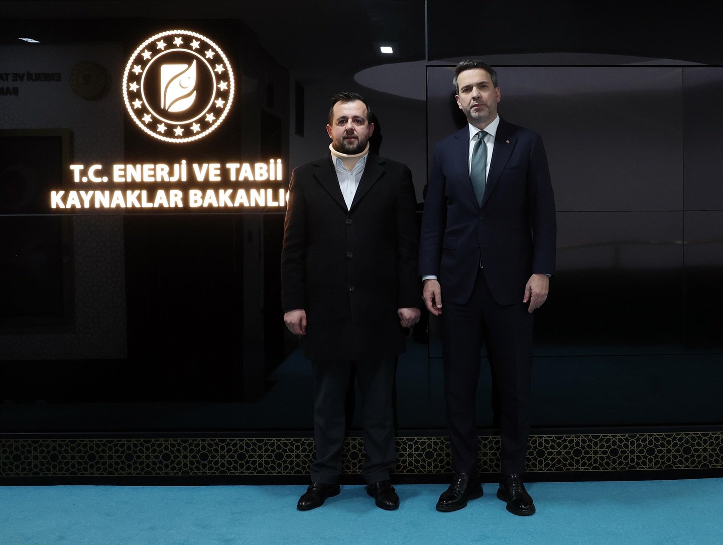 657349552 17872556343572212 2256570357394230022 N