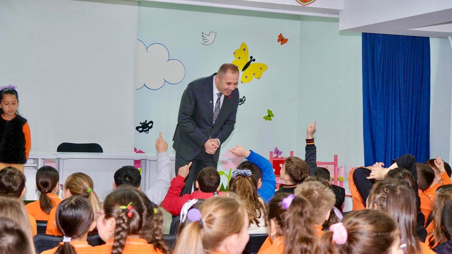 658847715 18571810885020172 8490695248155400584 N