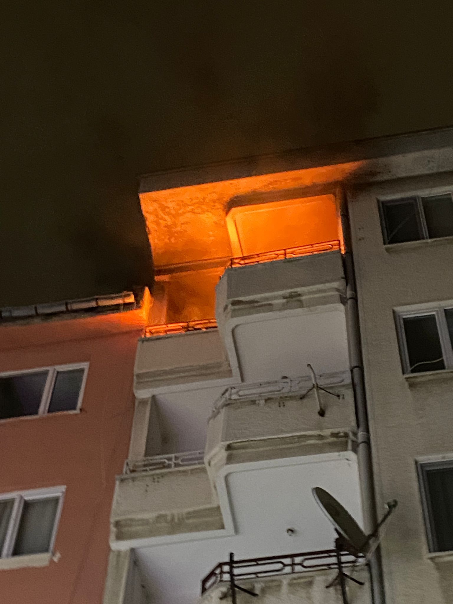 896C7Fbf 89Bc 4288 96E9 81Ea46330A40