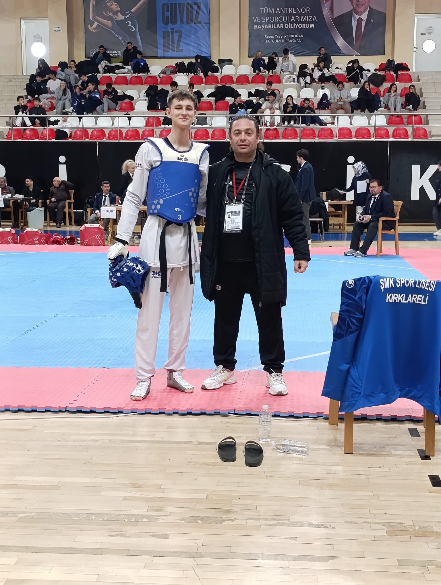 9Eef2B26 40Be 4C93 9640 4D3F106Db64B