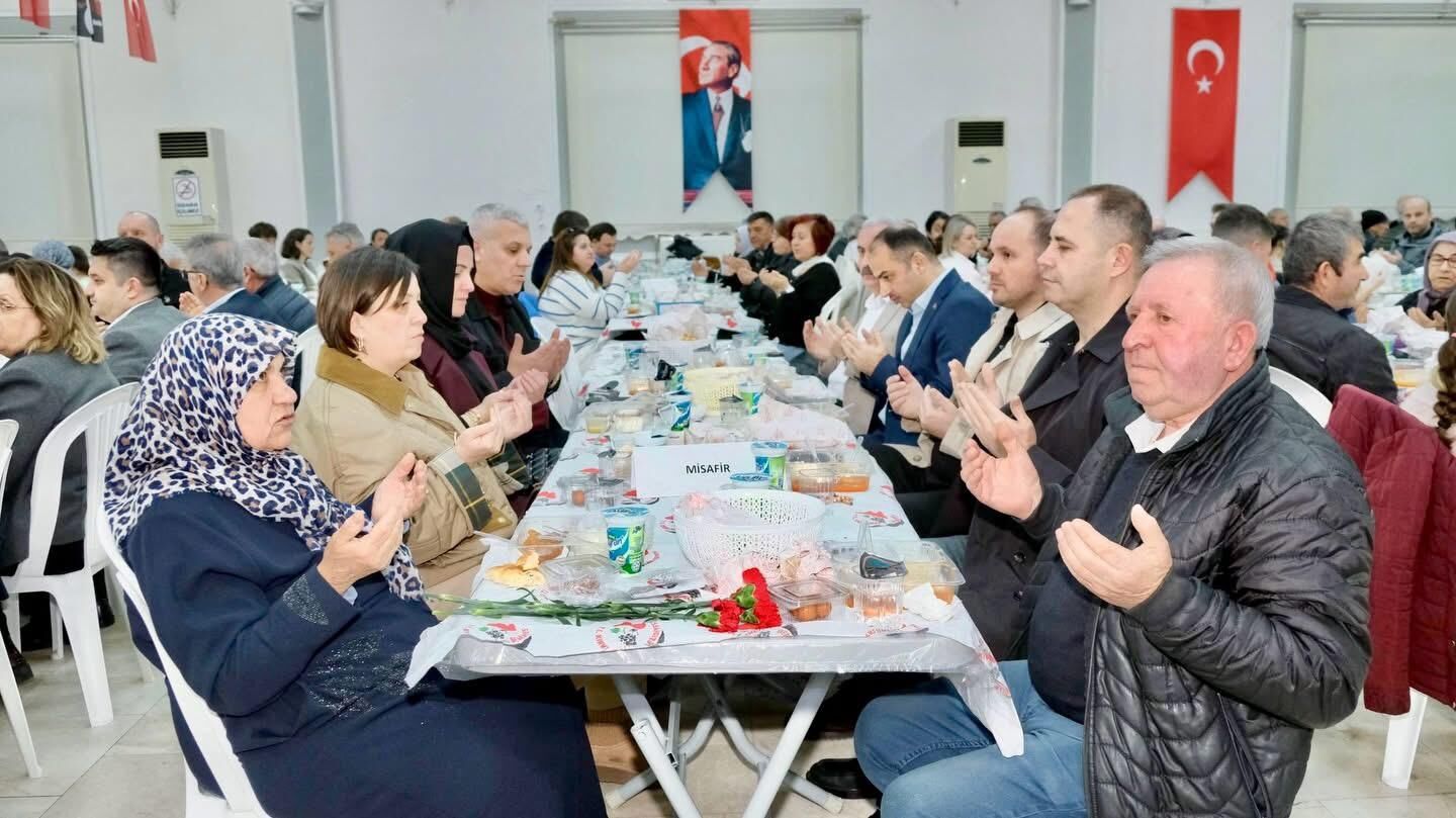 A0B4Ea6D Cfd6 43A9 8E0B 7044B459C64E