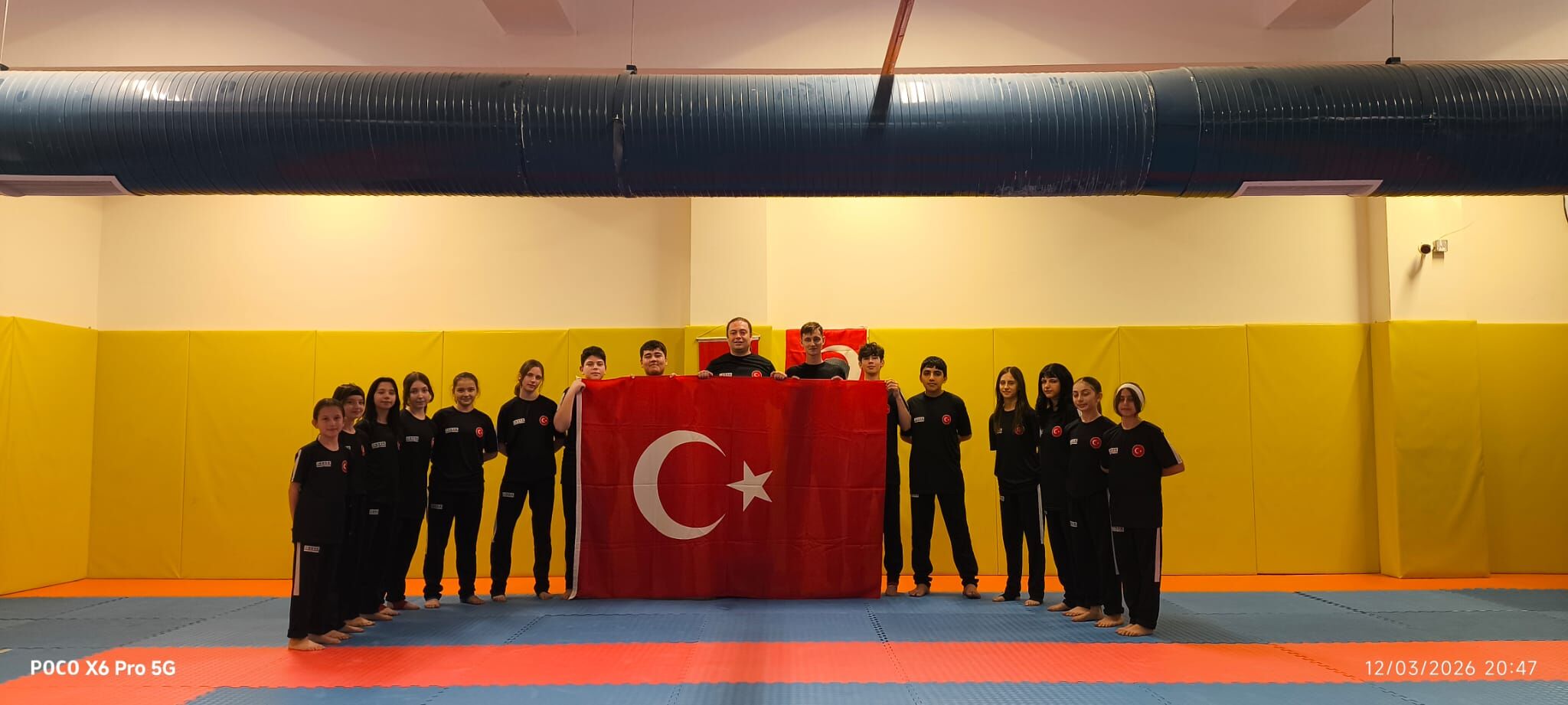 B8267486 A1E0 4827 8A01 D32F64Be1F62