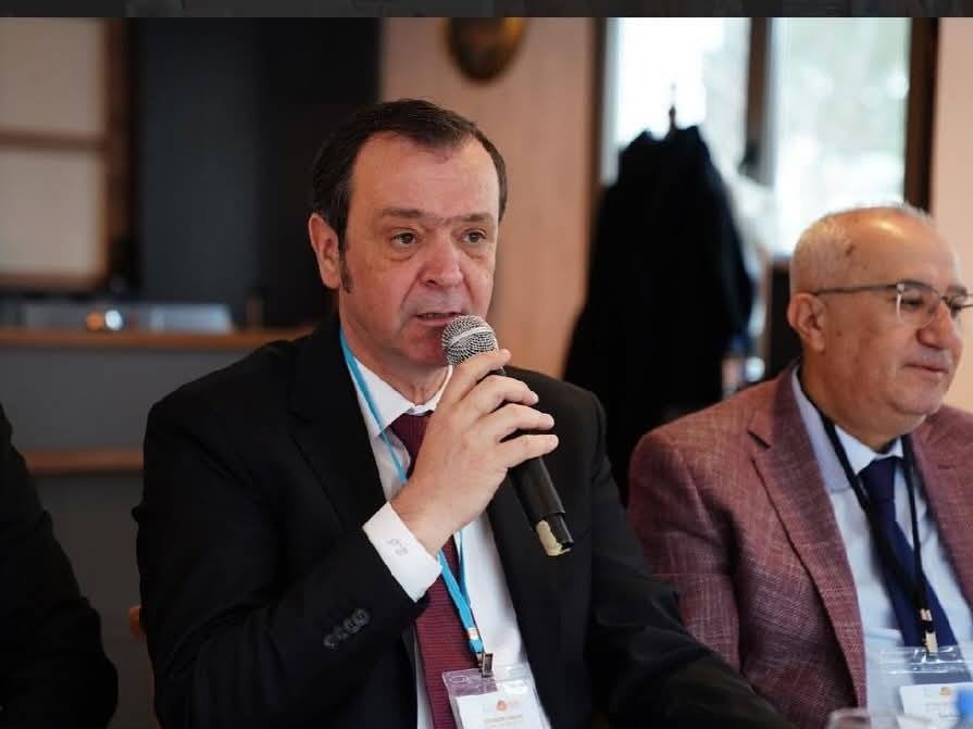 D0C96F18 3B00 4413 9434 E54F6A32C2Ed