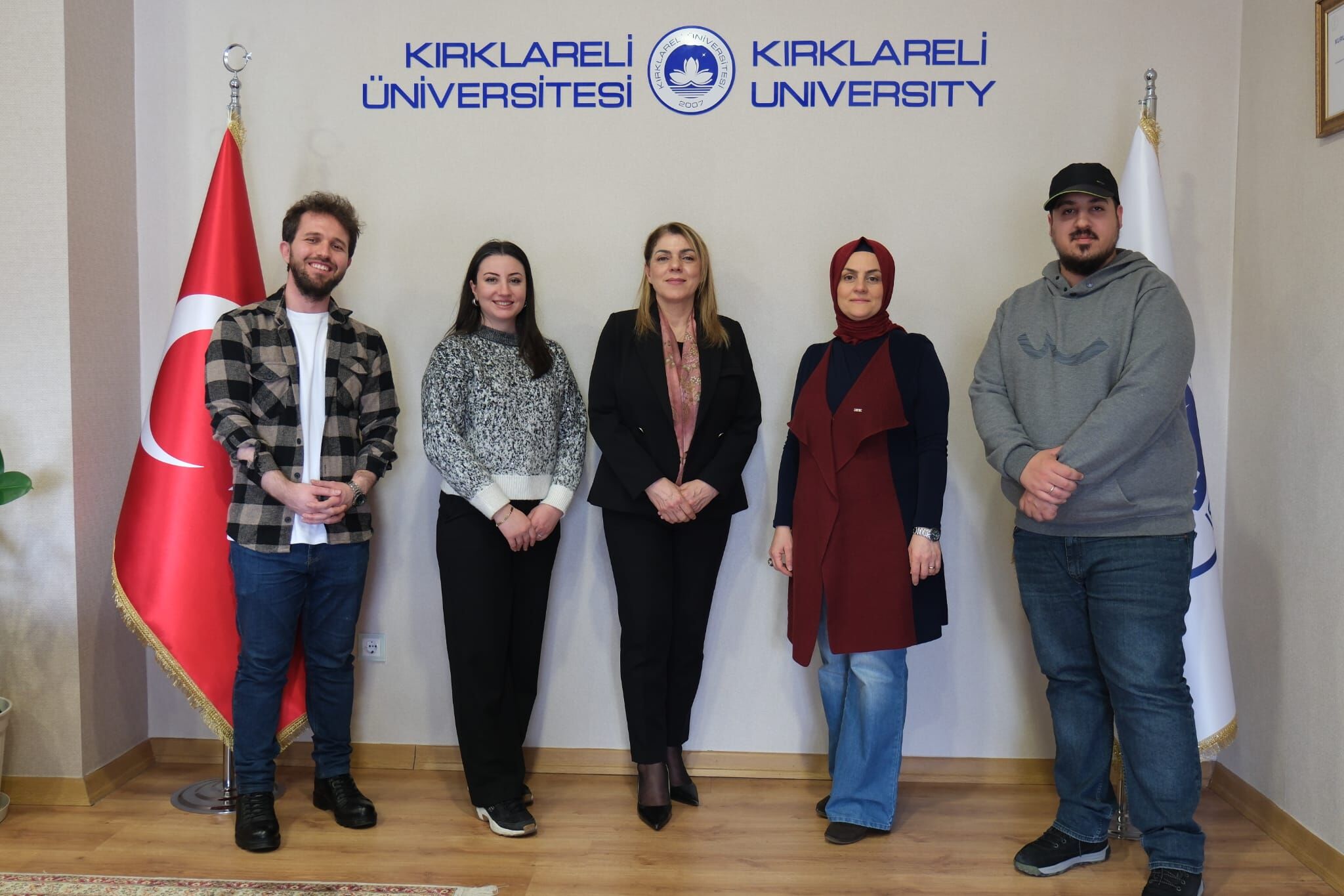 F4Bba824 4729 4119 Ae39 D3042E12E23A