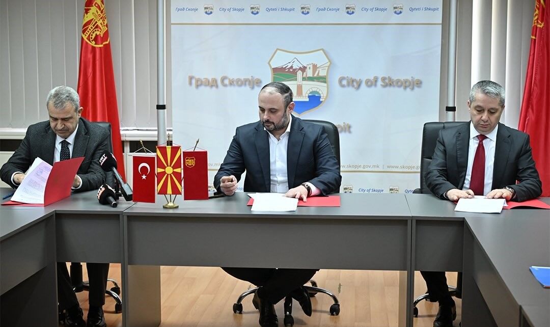 Kuzey Makedonya’nın Başkenti Üsküp’ün En Tanınmış Simgelerinden Biri Olan Taş Köprü, Yakında Tar (4)