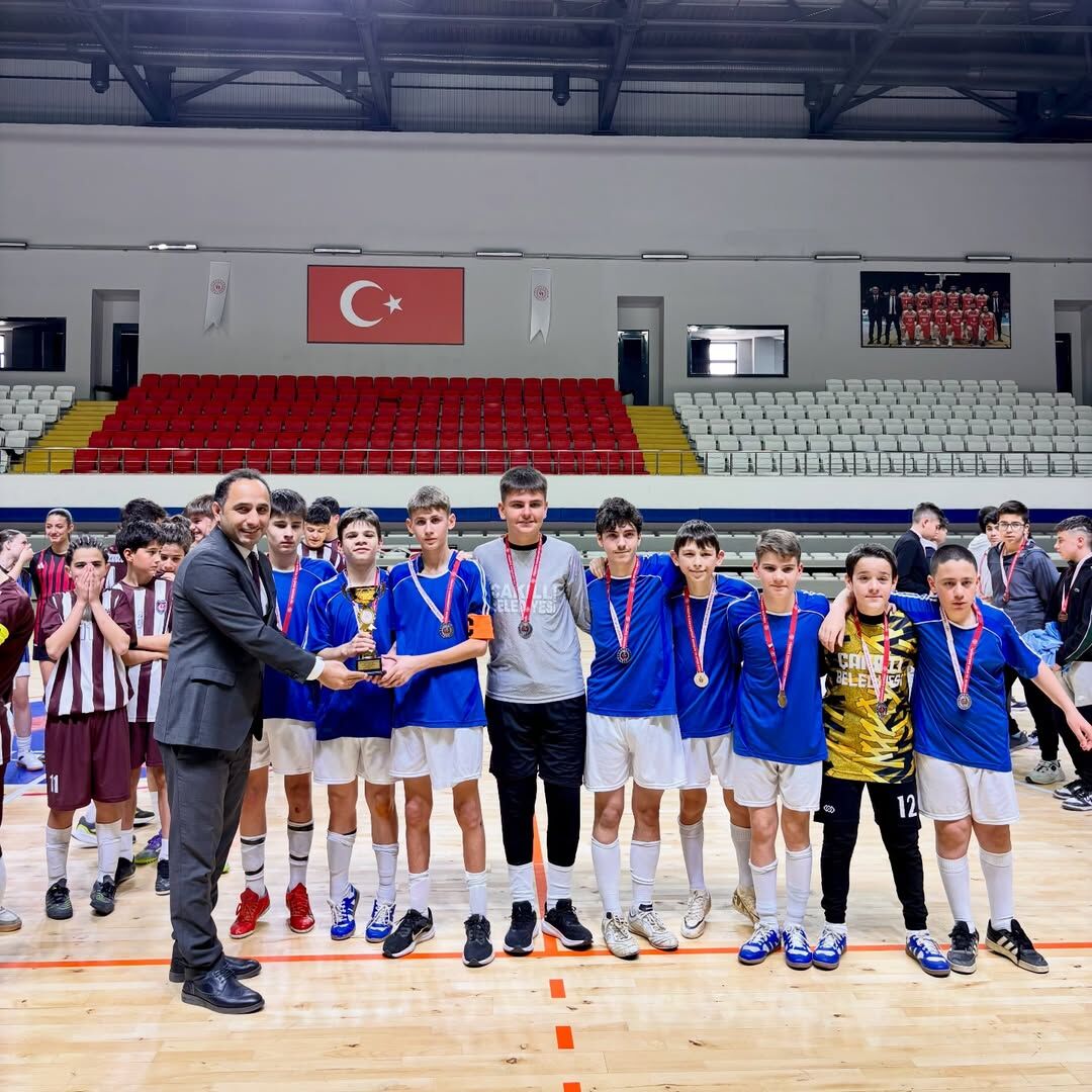 🏆 Okul Sporları Futsal Yıldız Kız Erkek İl Birinciliği Müsabakaları Tamamlandı! ⚽Okul Sporları (1)