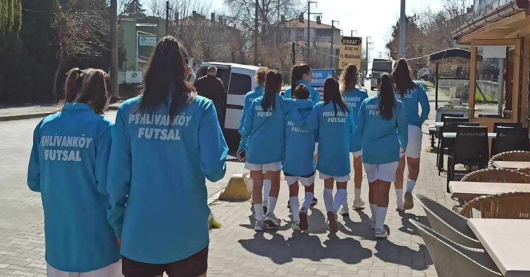 Pehlivanköy Gençlik Ve Spor İlçe Müdürlüğü Olarak Bugün Pehlivanköy Atatürk Ortaokulu Kız Futsal (1)