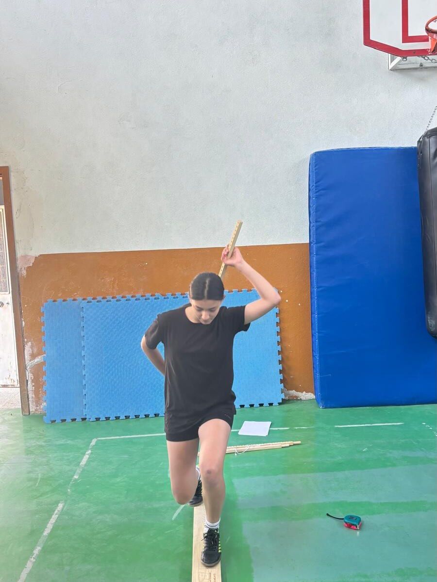 Pehlivanköy Gençlik Ve Spor İlçe Müdürlüğü Olarak Bugün Pehlivanköy Atatürk Ortaokulu Kız Futsal (2)