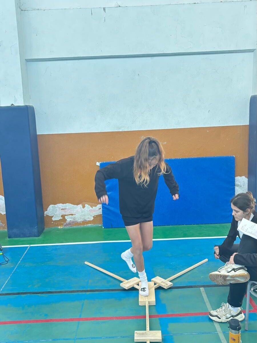 Pehlivanköy Gençlik Ve Spor İlçe Müdürlüğü Olarak Bugün Pehlivanköy Atatürk Ortaokulu Kız Futsal