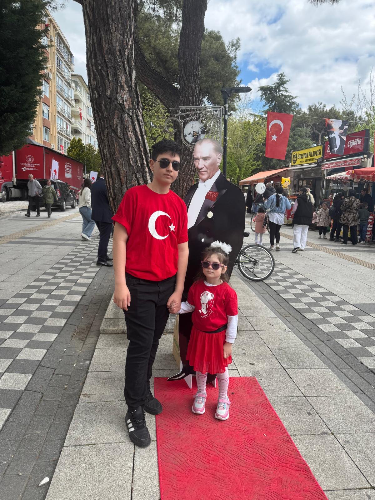 0C094Ef8 605D 4F28 B9B4 9B08C1009B80