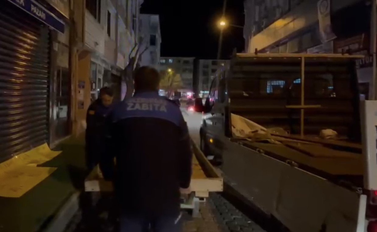 60A71Ca0 Bd36 48Df B7F9 Ce6Fbd22227B