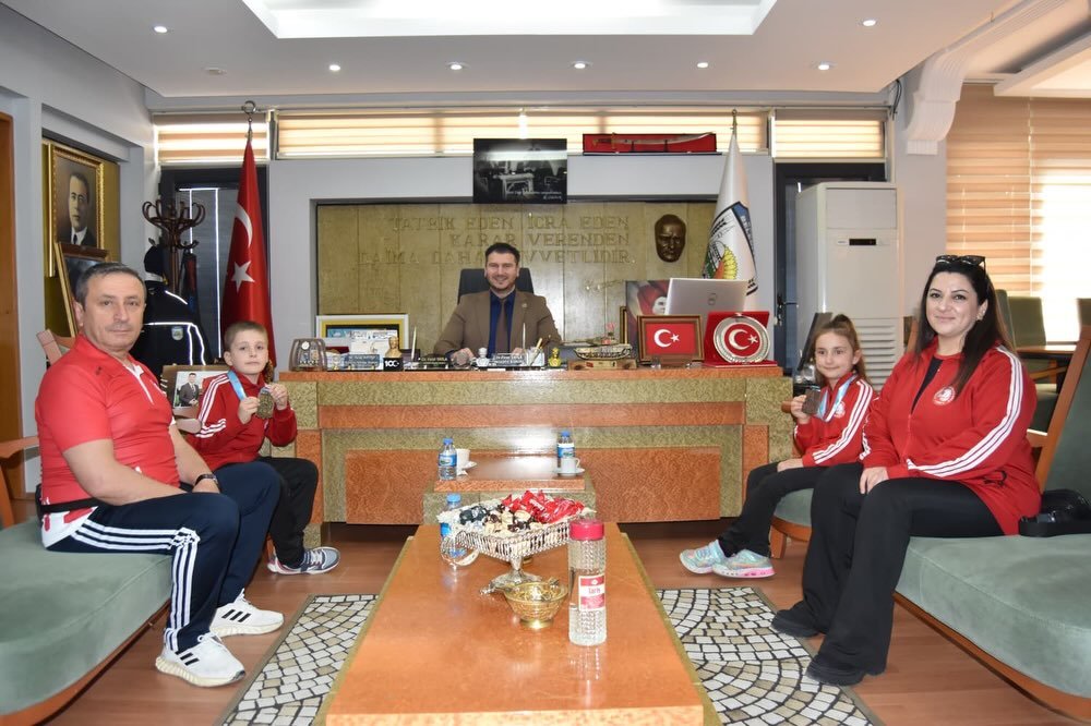 659814389 17960508528109197 6885910835985311317 N