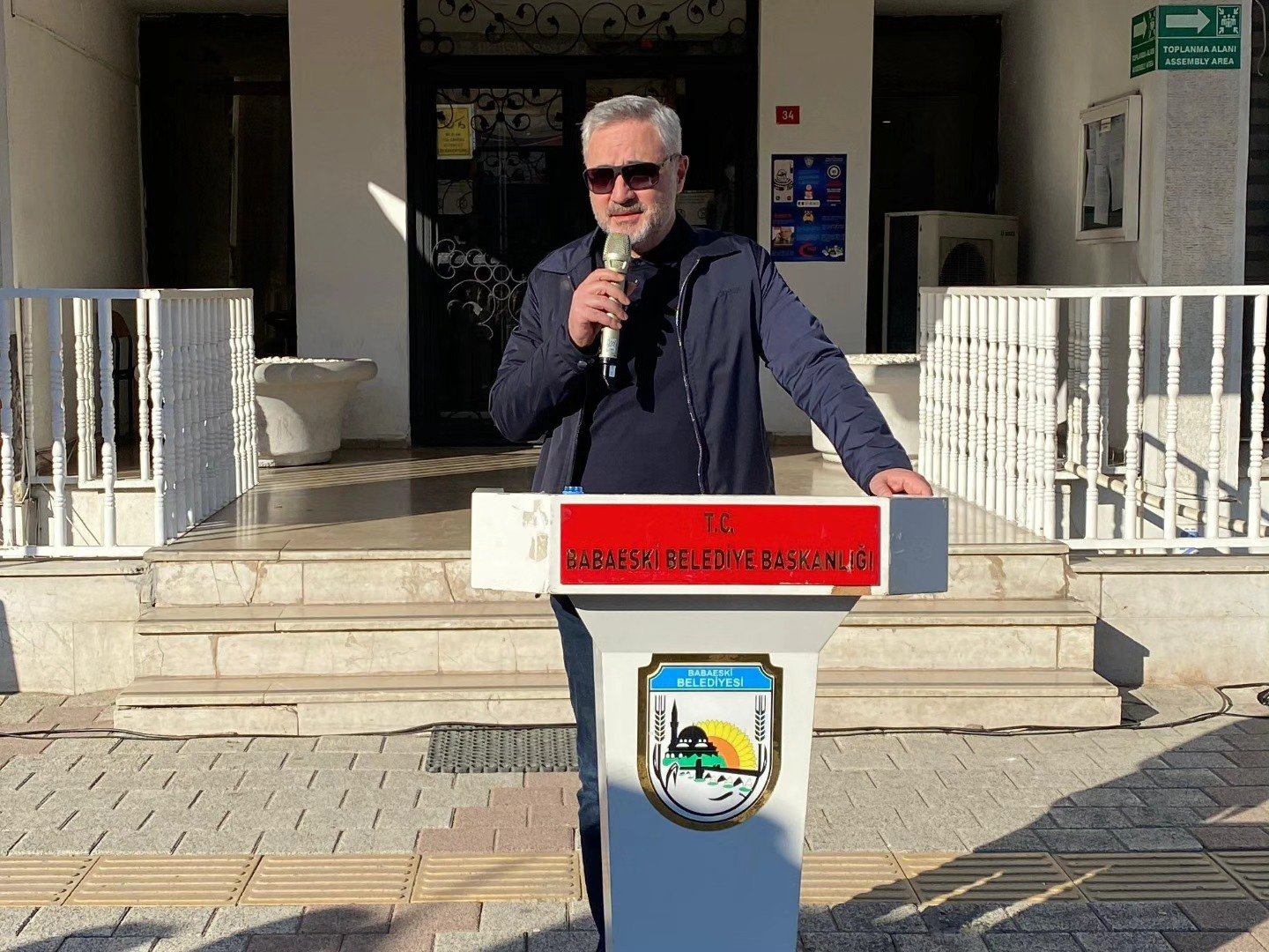 666639969 888916820844083 93671928886347334 N