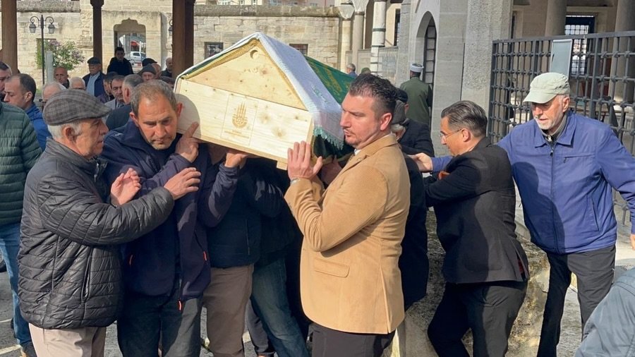 670749137 17964121872109197 7345573746566749301 N