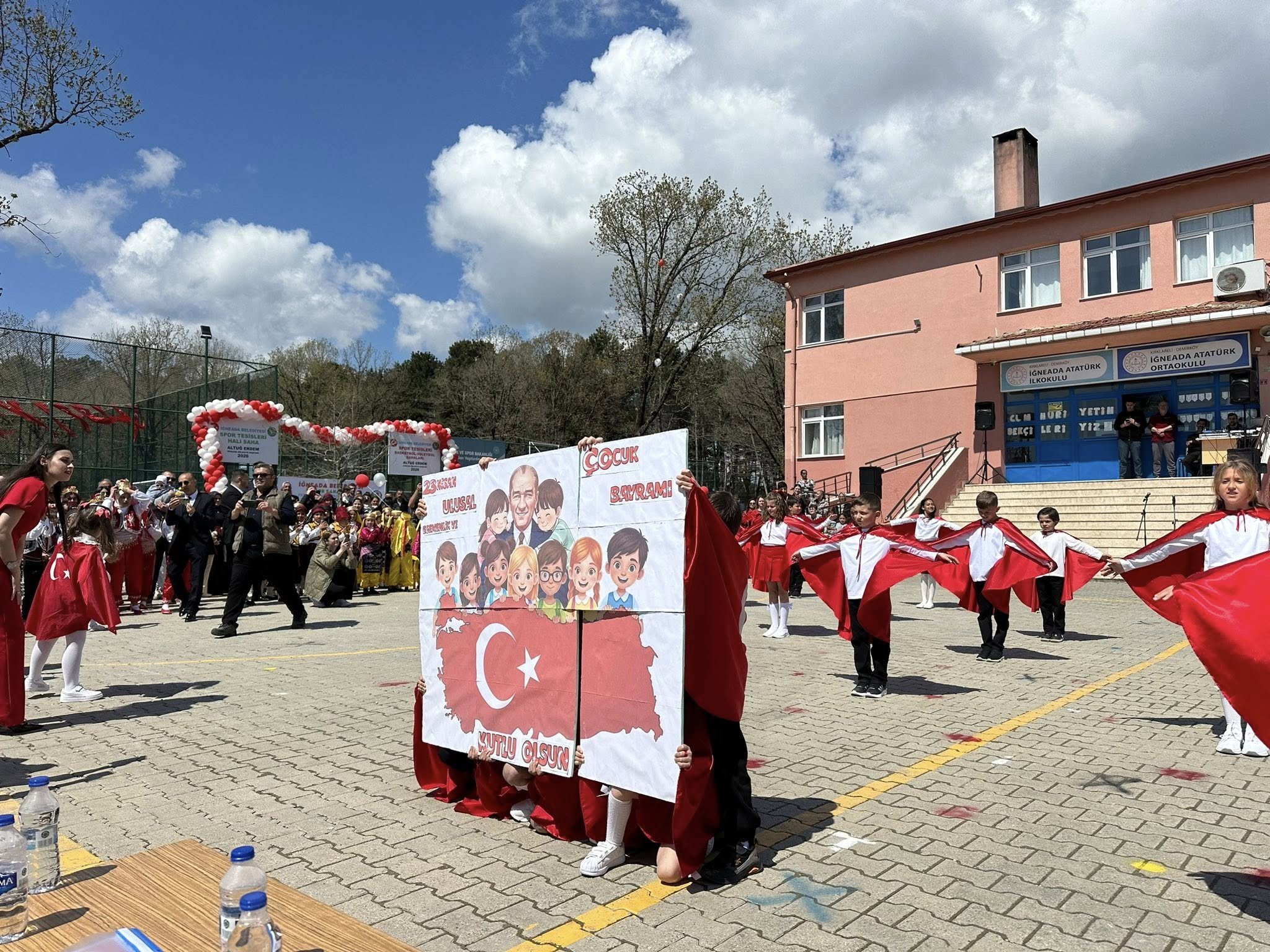 678067913 10163538952094331 935868755391415414 N