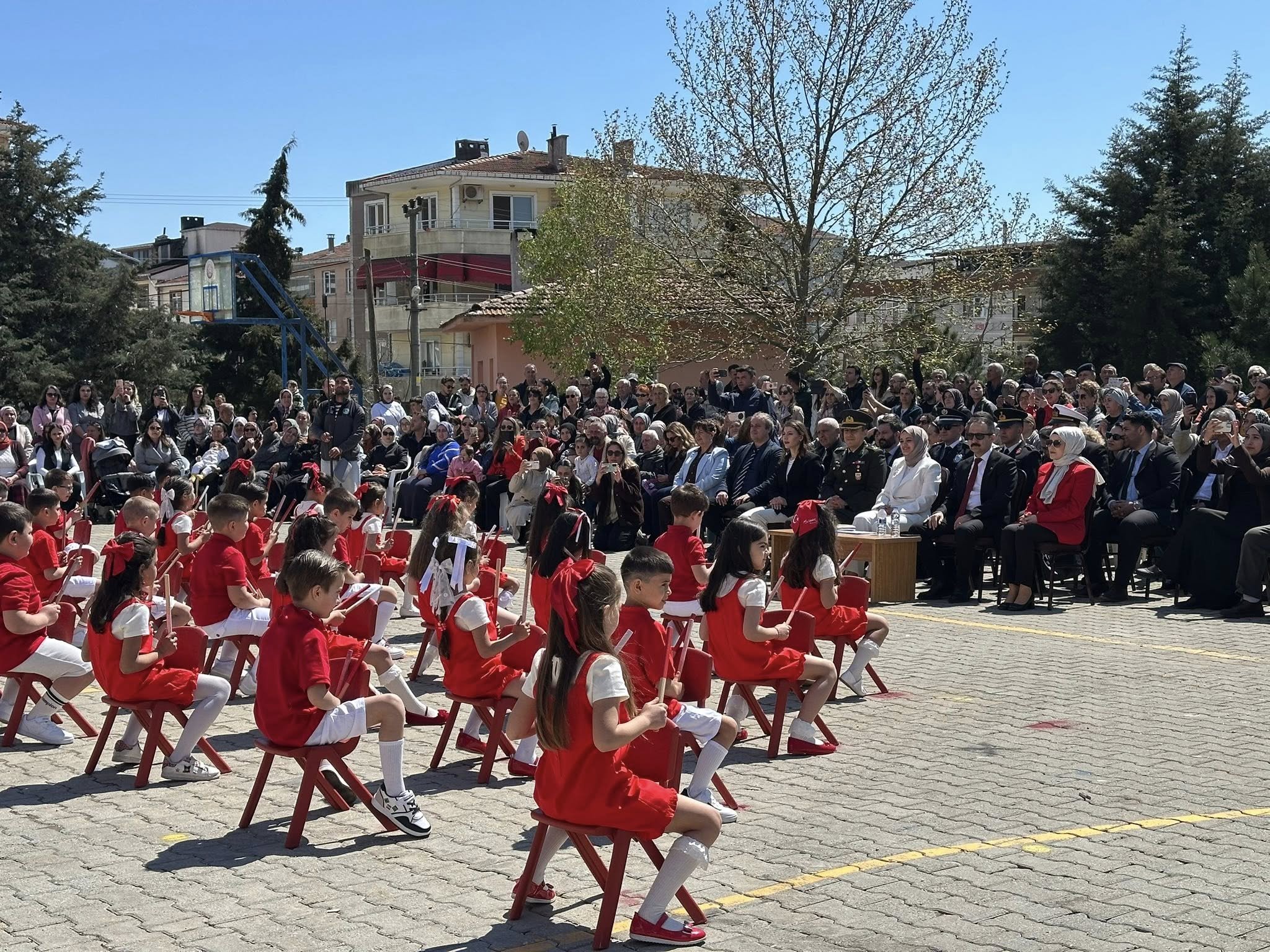 679617276 10163538952754331 1528647633441749811 N