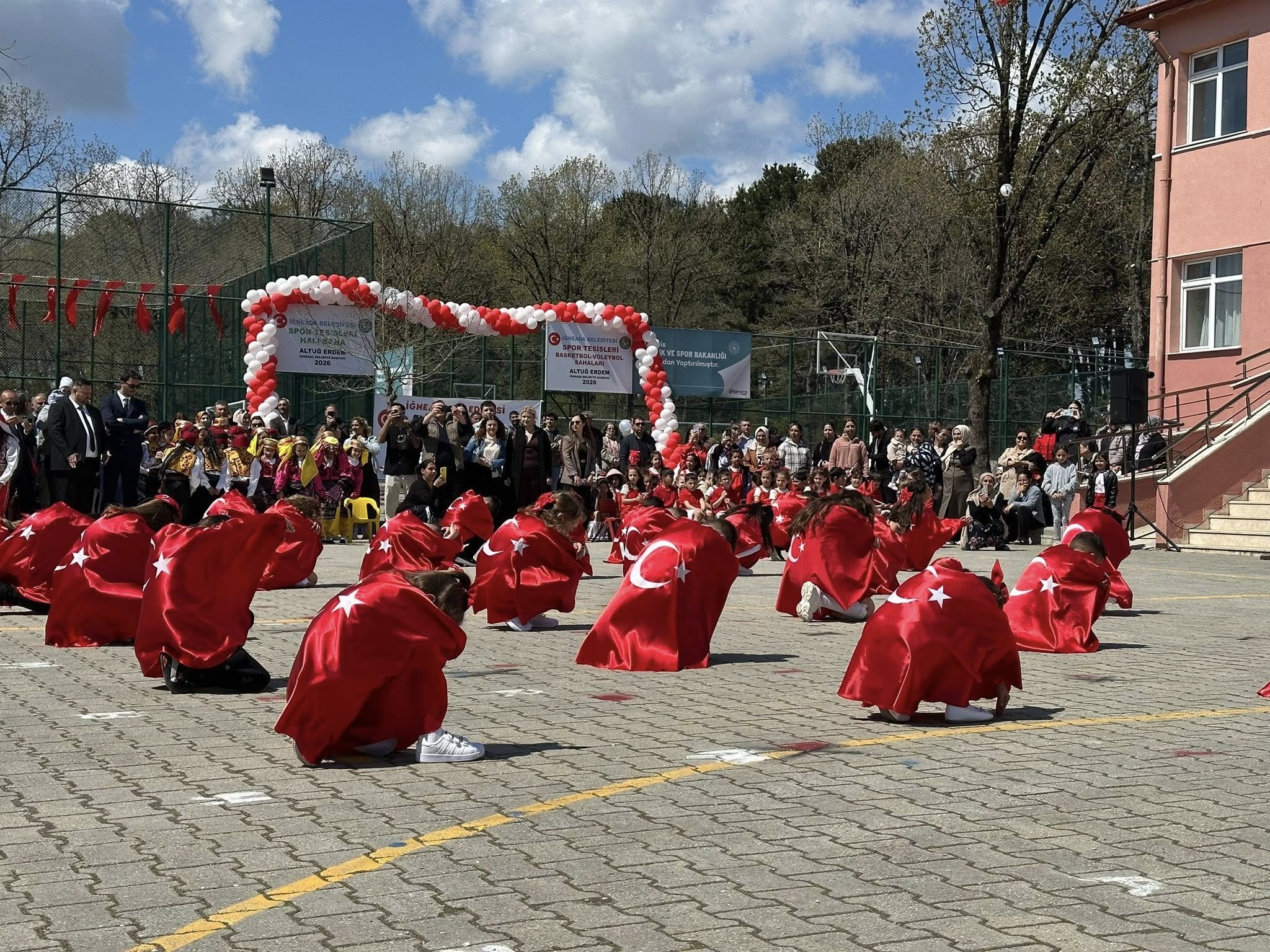 680251808 10163538950999331 5253793968369443892 N