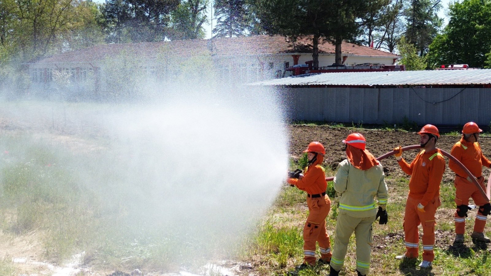 681093124 943093451666564 1293336515228941714 N