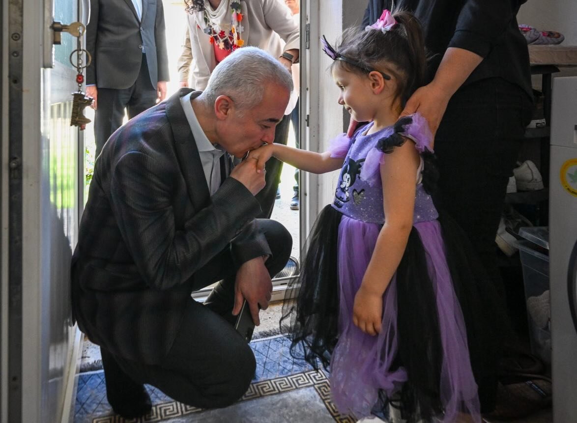 681915594 18197881459357661 6772891277997359812 N