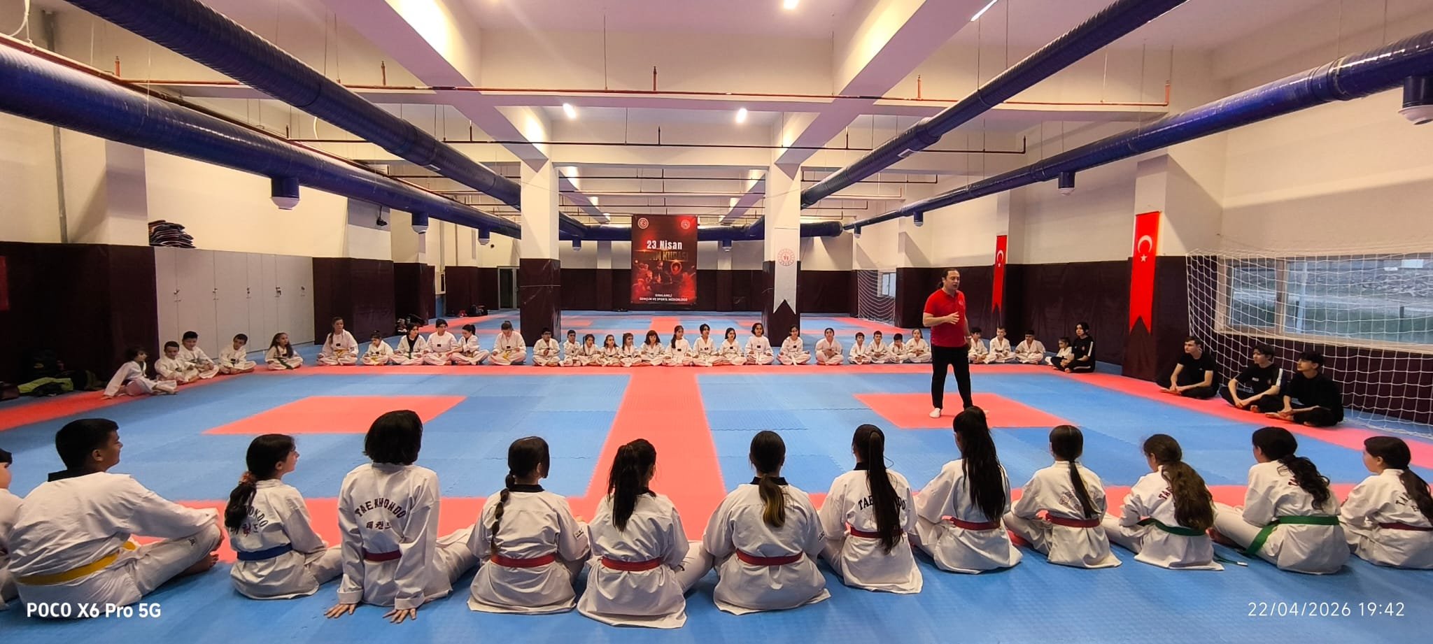 738105F1 Bfdd 456D 9709 6Abbabe3061F