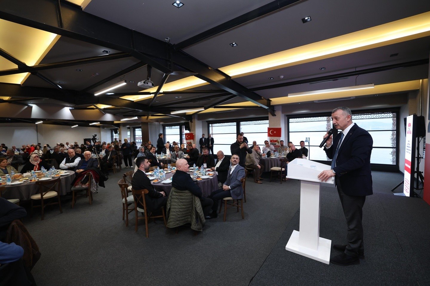 9405Bdec 0653 4C72 97Fd E5D968151310