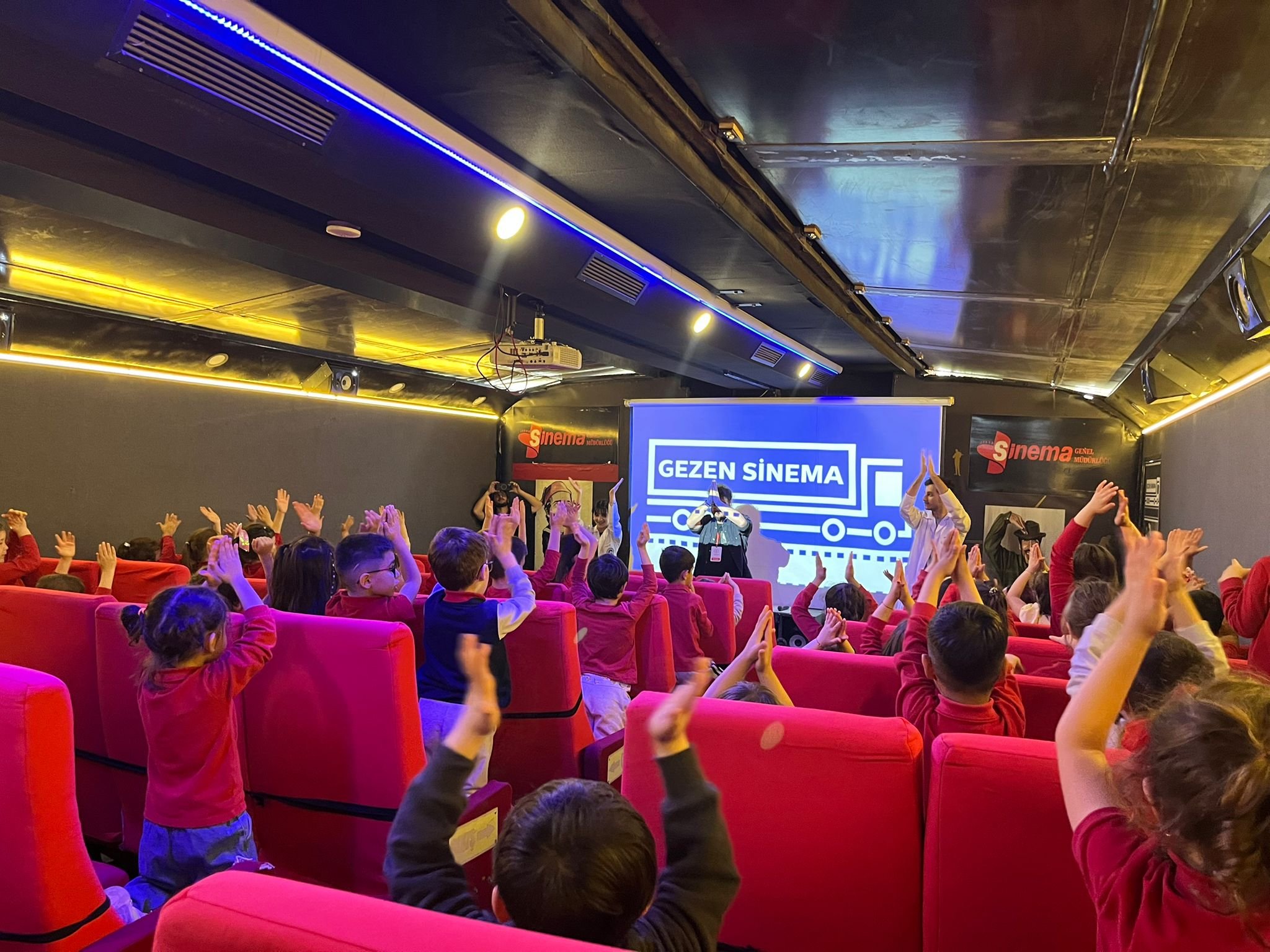 9F7B3D84 34A1 4Eb1 9C75 3899E0Aa8437