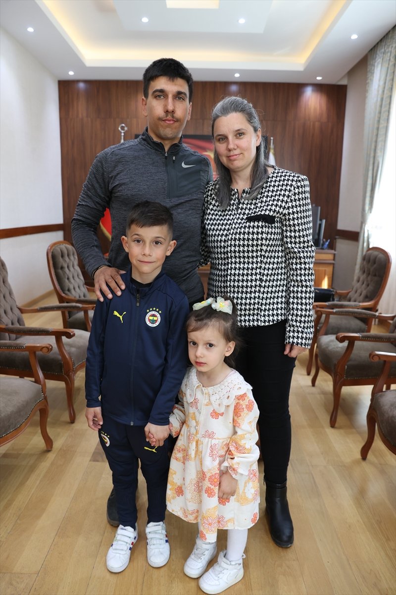 A A 20260424 41201664 41201663 C U M H U R B A S K A N I E R D O G A N I L E B U L U S A R A K H A Y A L I N E K A V U S A N M U T L U C A N D U Y G U L A R I N I A N L A T T I