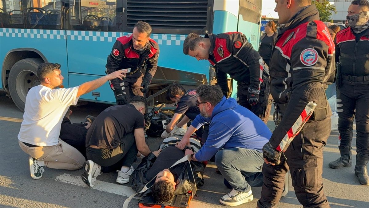 A A 20260425 41212195 41212194 T E K I R D A G D A O T O B U S E A R K A D A N C A R P A N M O T O S I K L E T T E K I 2 K I S I Y A R A L A N D I