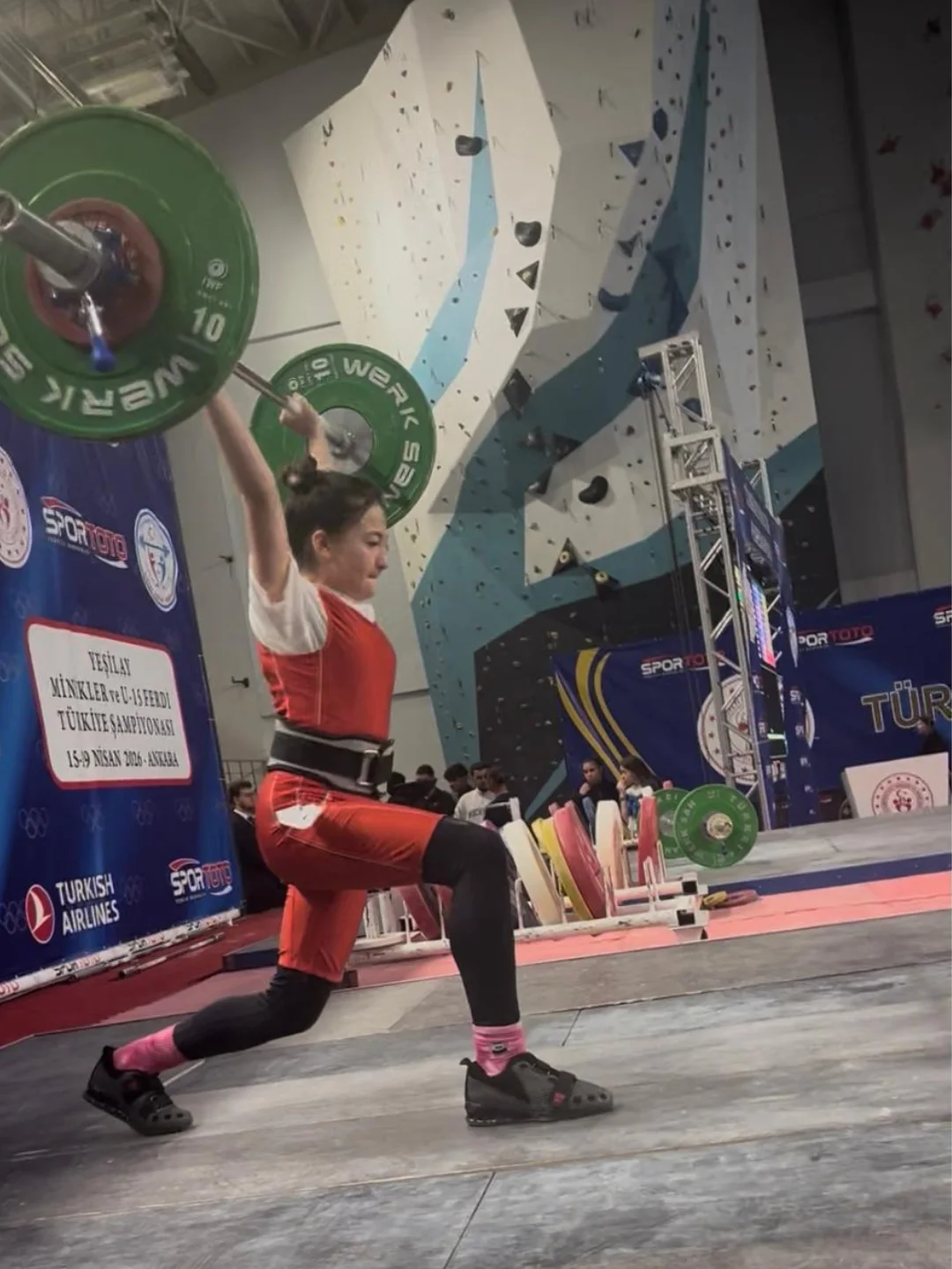 Ankara Ili Yenimahalle’de 14 19 Nisan Tarihleri Arasında Düzenlenen Minikler Ferdi Türkiye Halt (2)