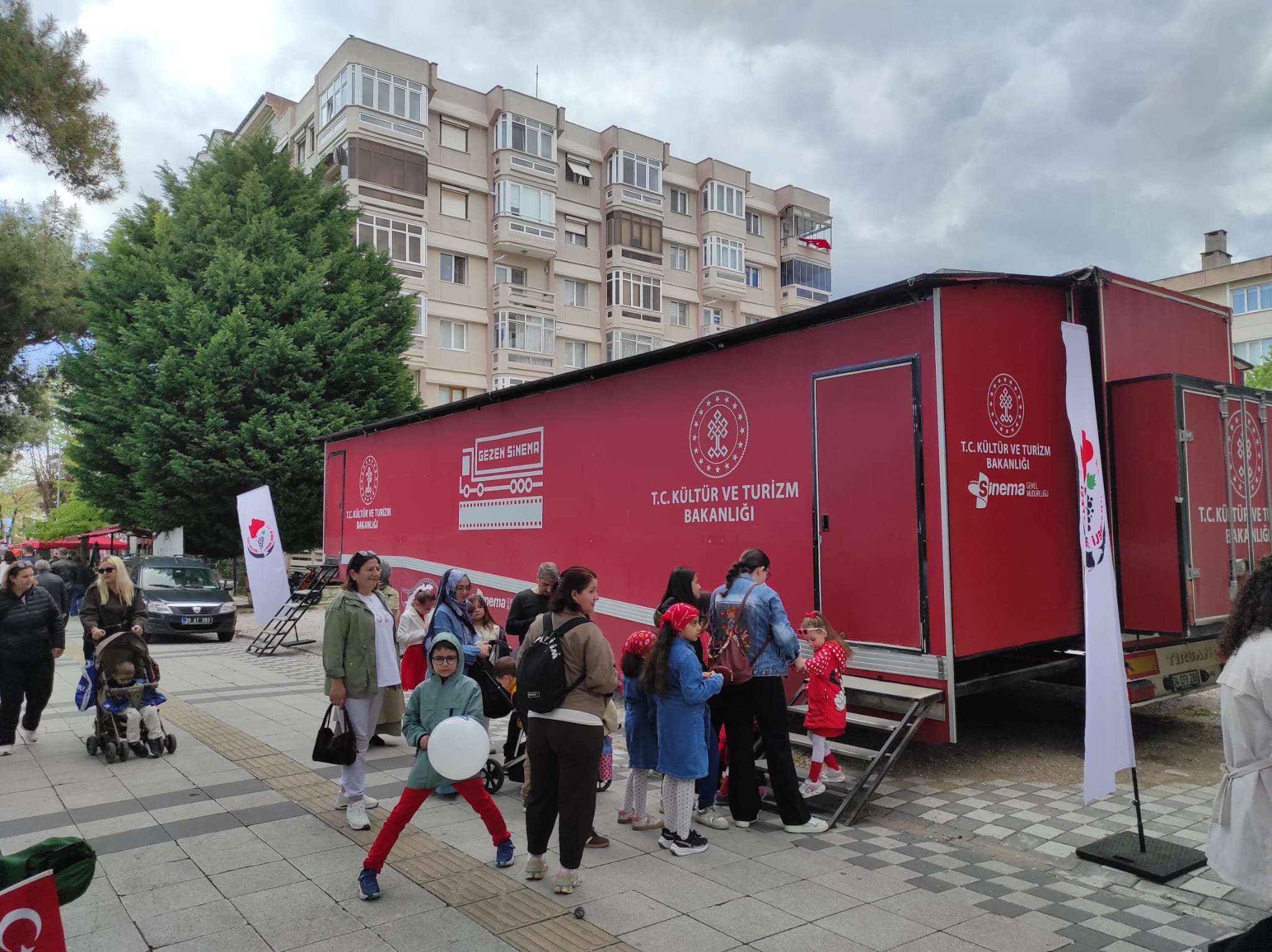 Ceadaccc 2Fe9 4Ad2 Ac5E C323Bbe0D654